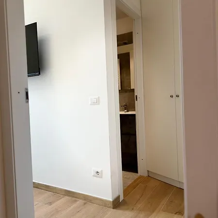 Apartament Lorenzo *